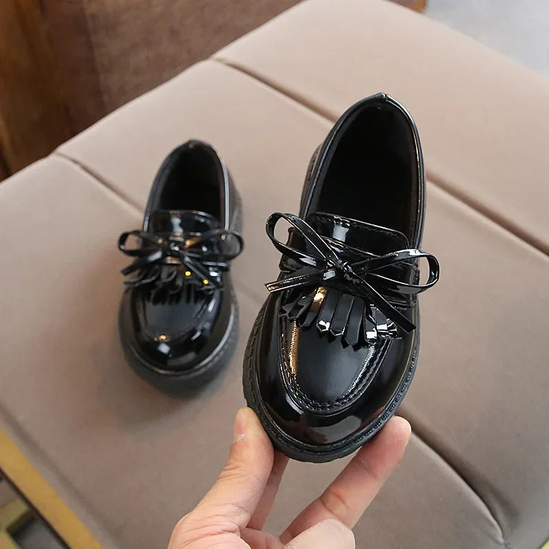 MKASOUTH — Girls' Patent Leather Tassel Bow Loafers